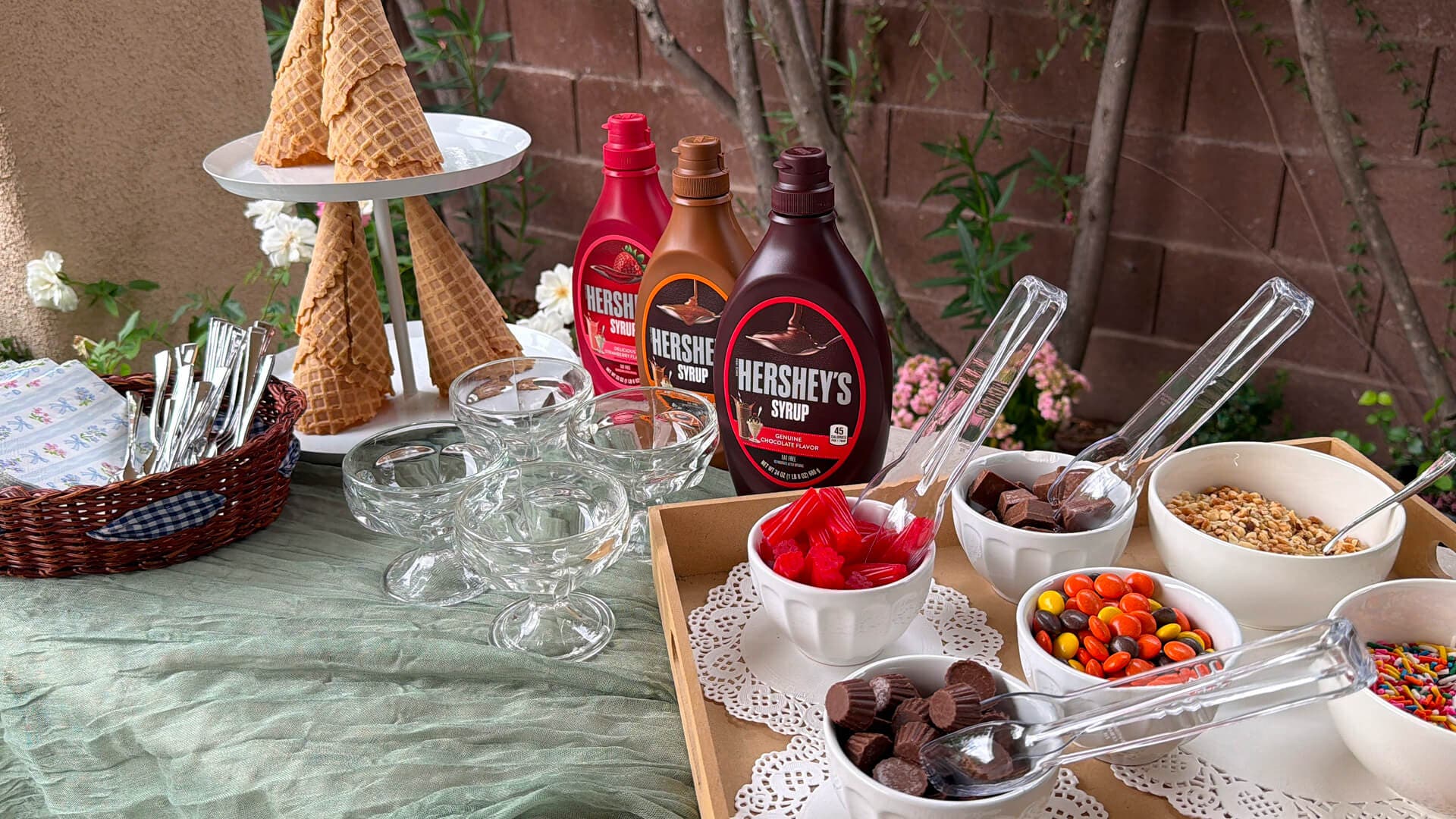 ice cream sundae bar