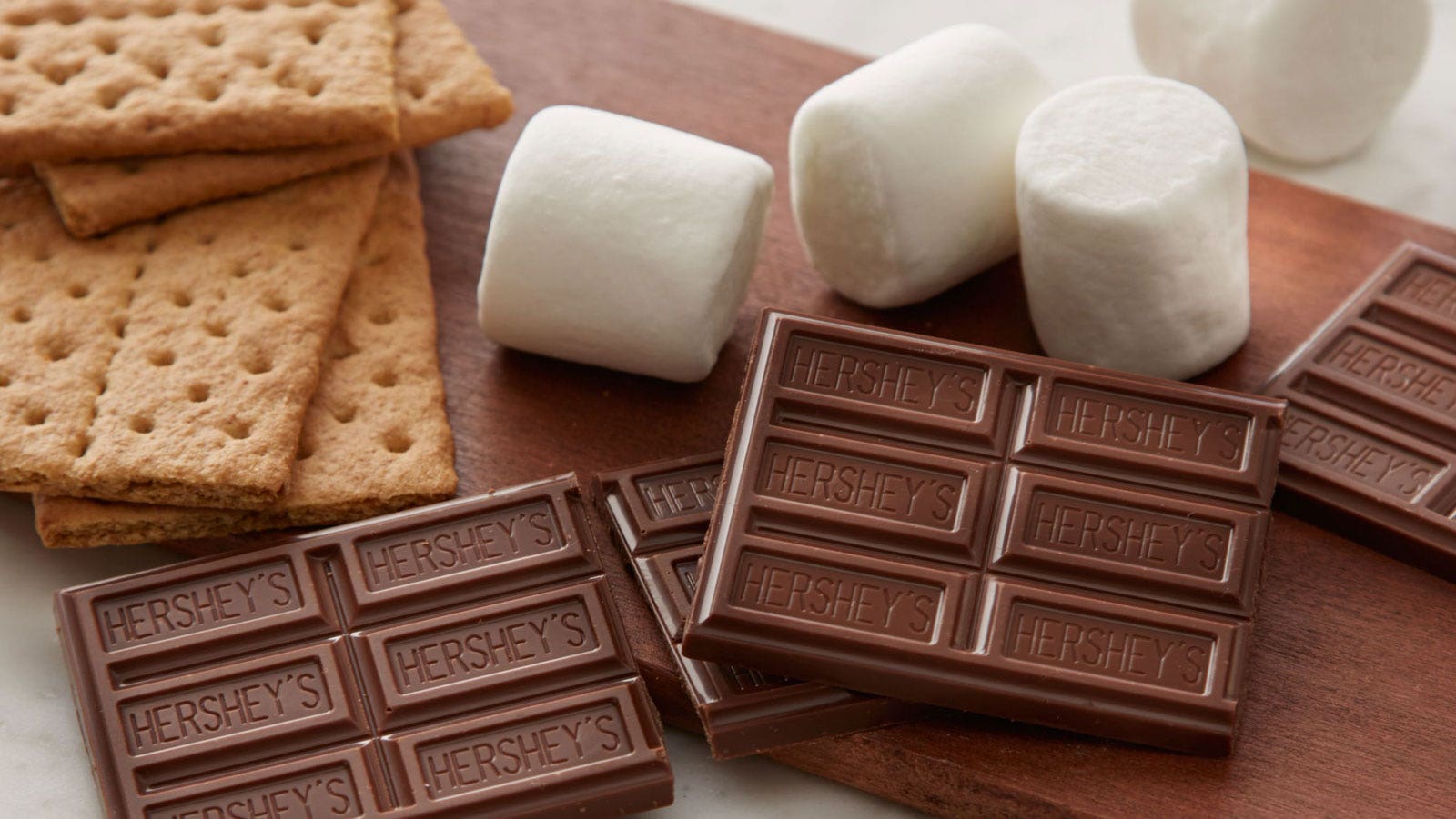 How To Make S’mores at Home