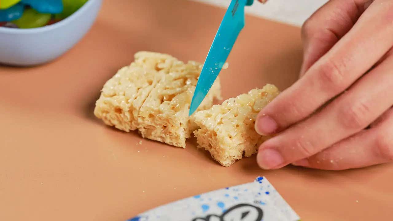 cut cereal treat into thirds