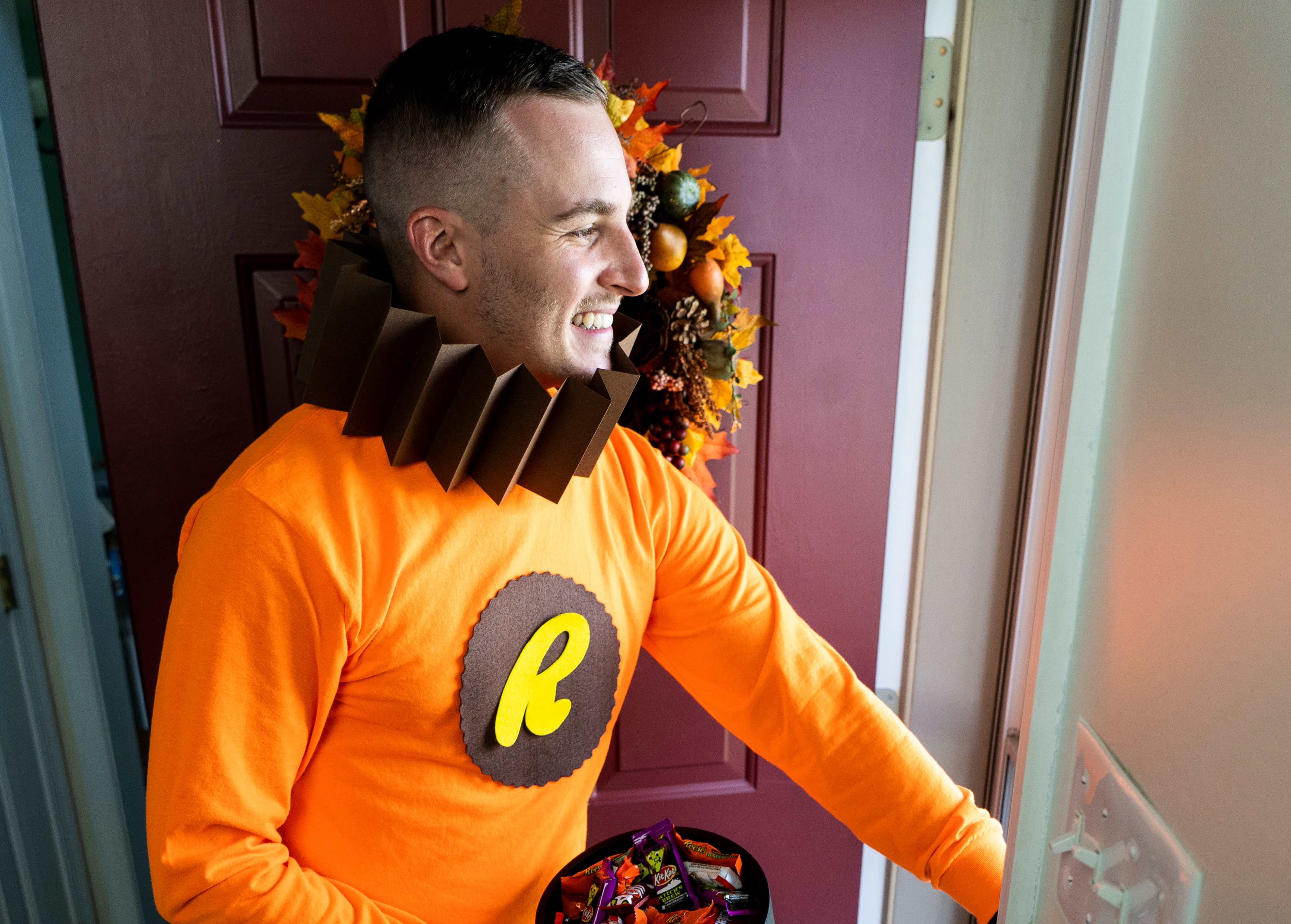 reeses cup costume