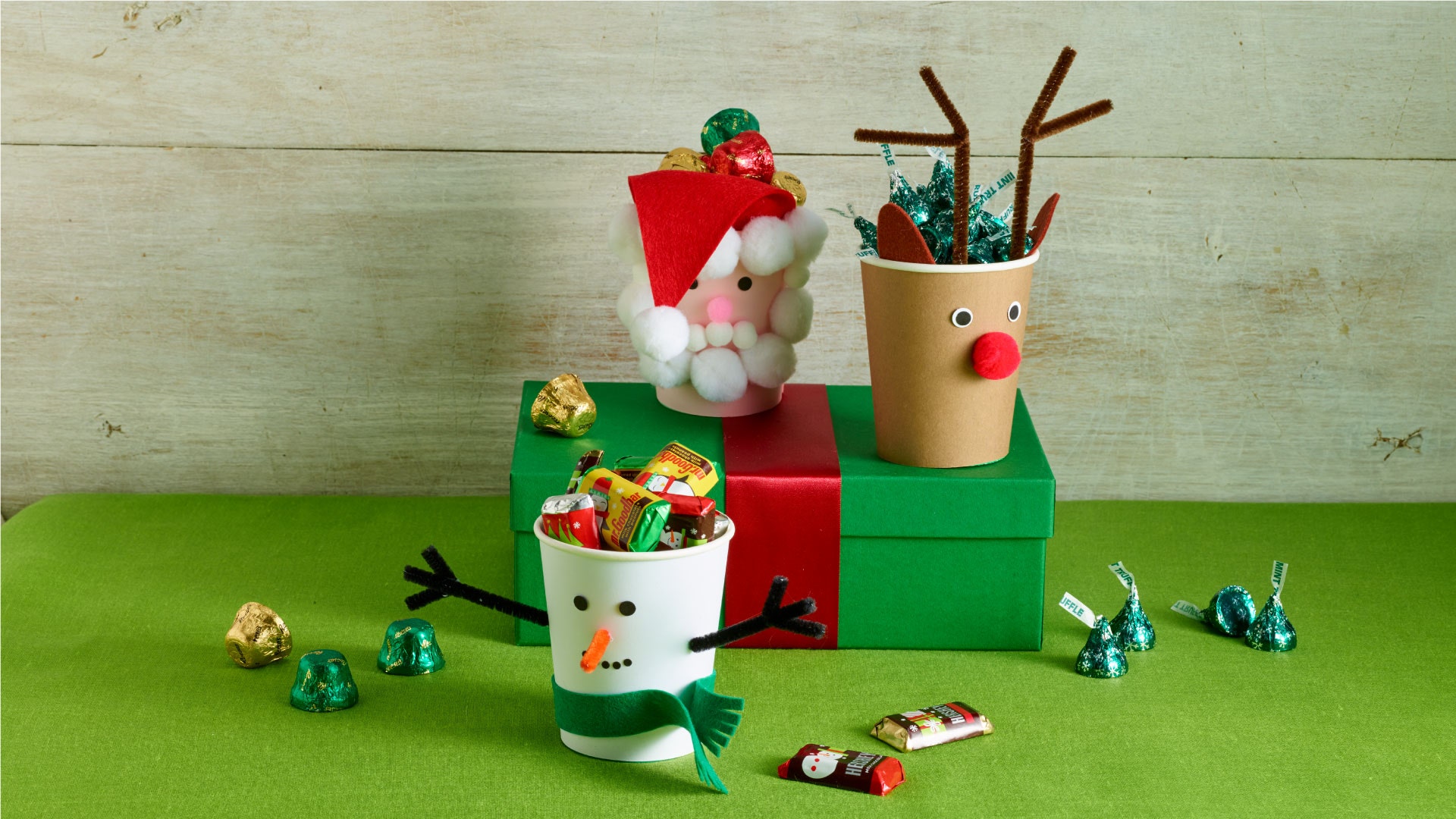 holiday candy cups