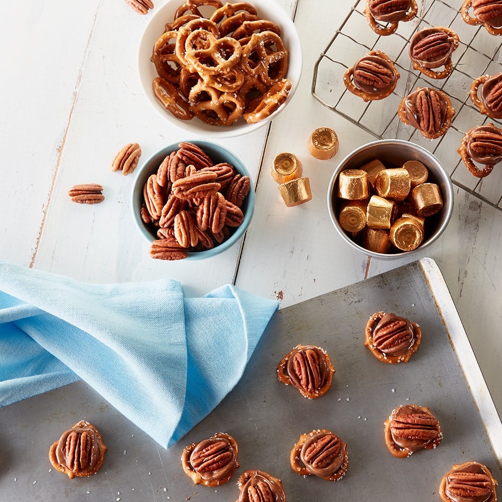rolo pretzel delights callout image
