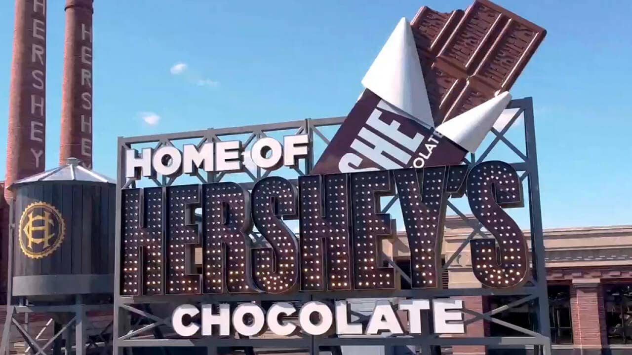 Hersheys chocolate world sign