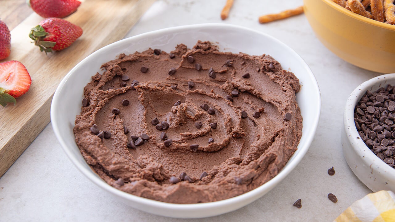 chocolate hummus