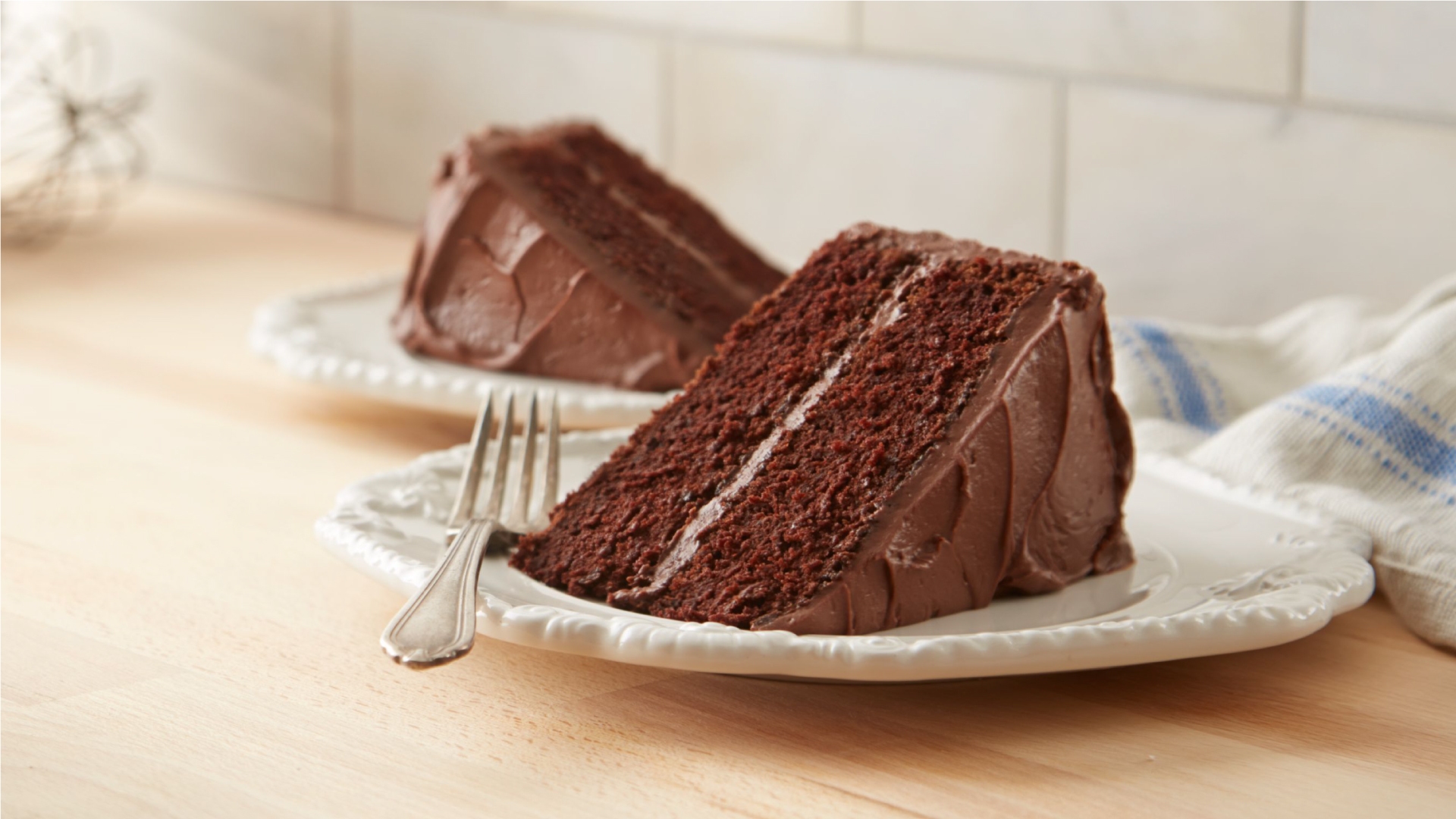 Old-Fashioned Chocolate Cake