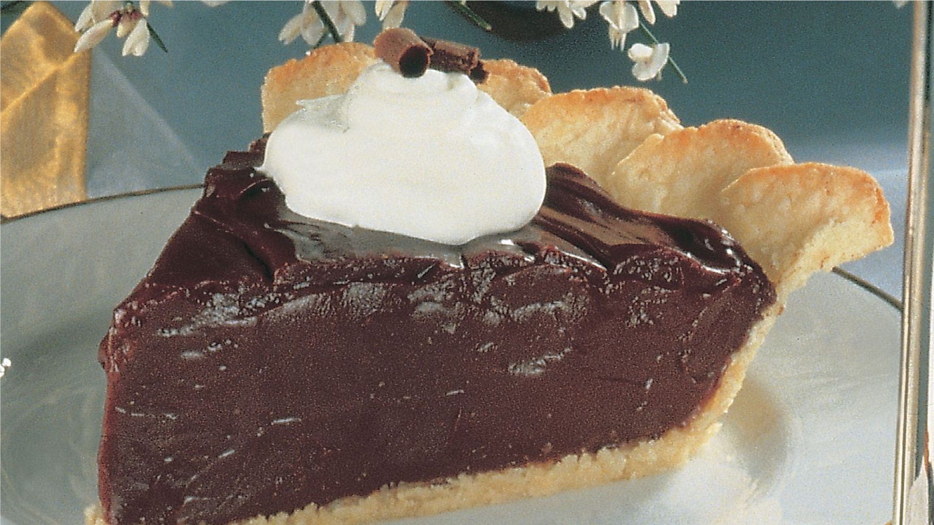 HERSHEY'S Cocoa Cream Pie