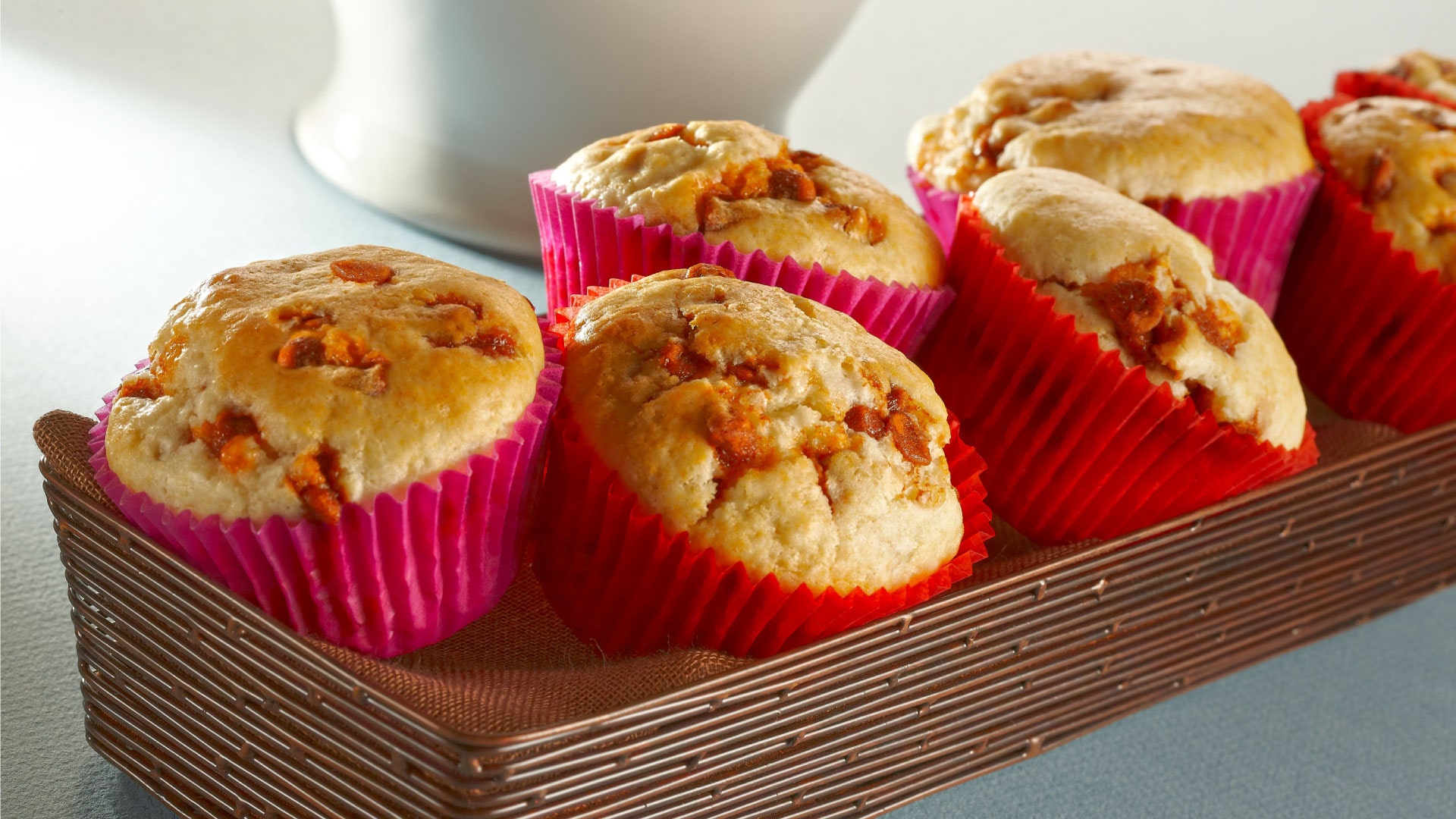 cinnamon chip muffins