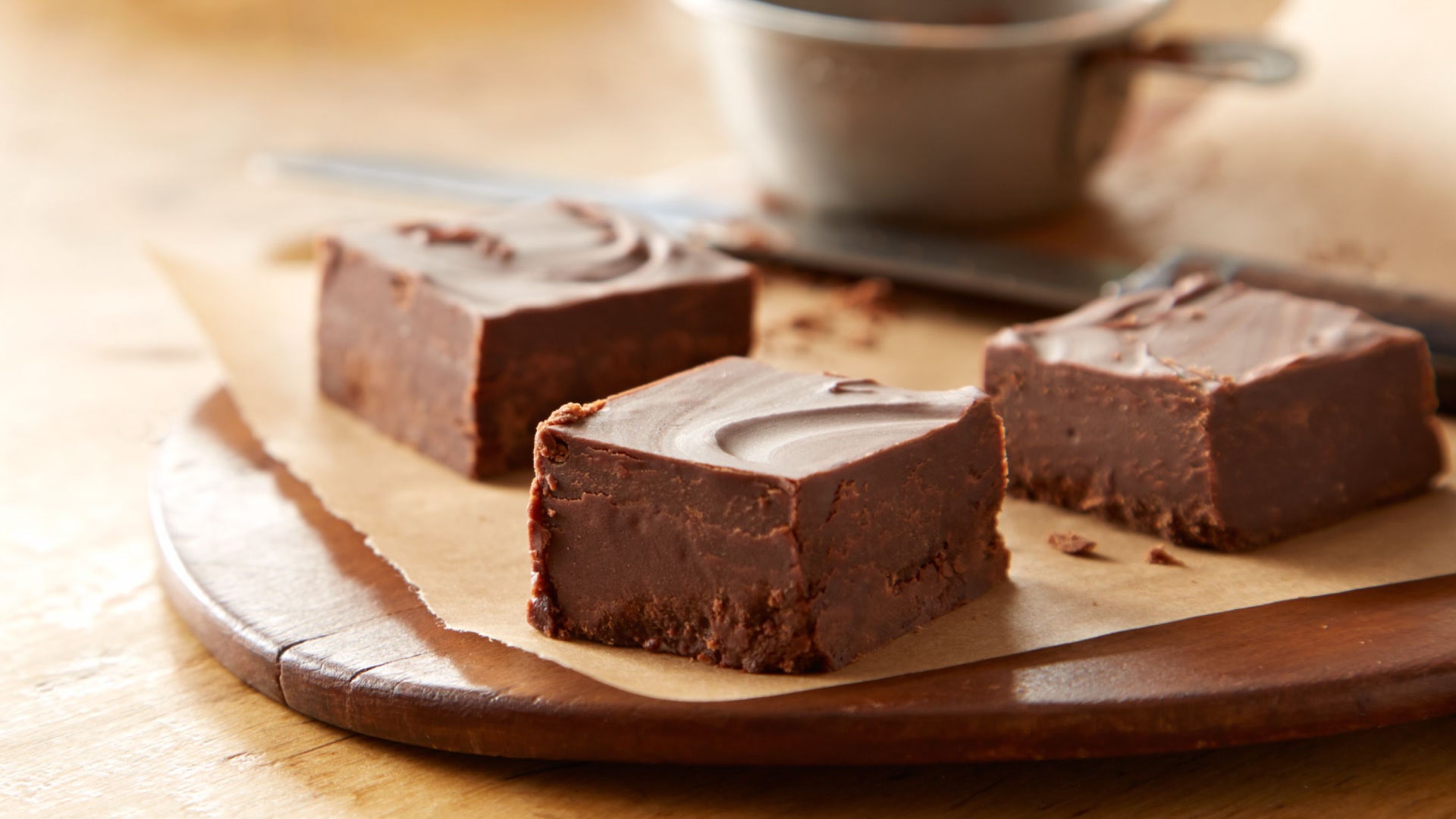 HERSHEY’S Rich Cocoa Fudge