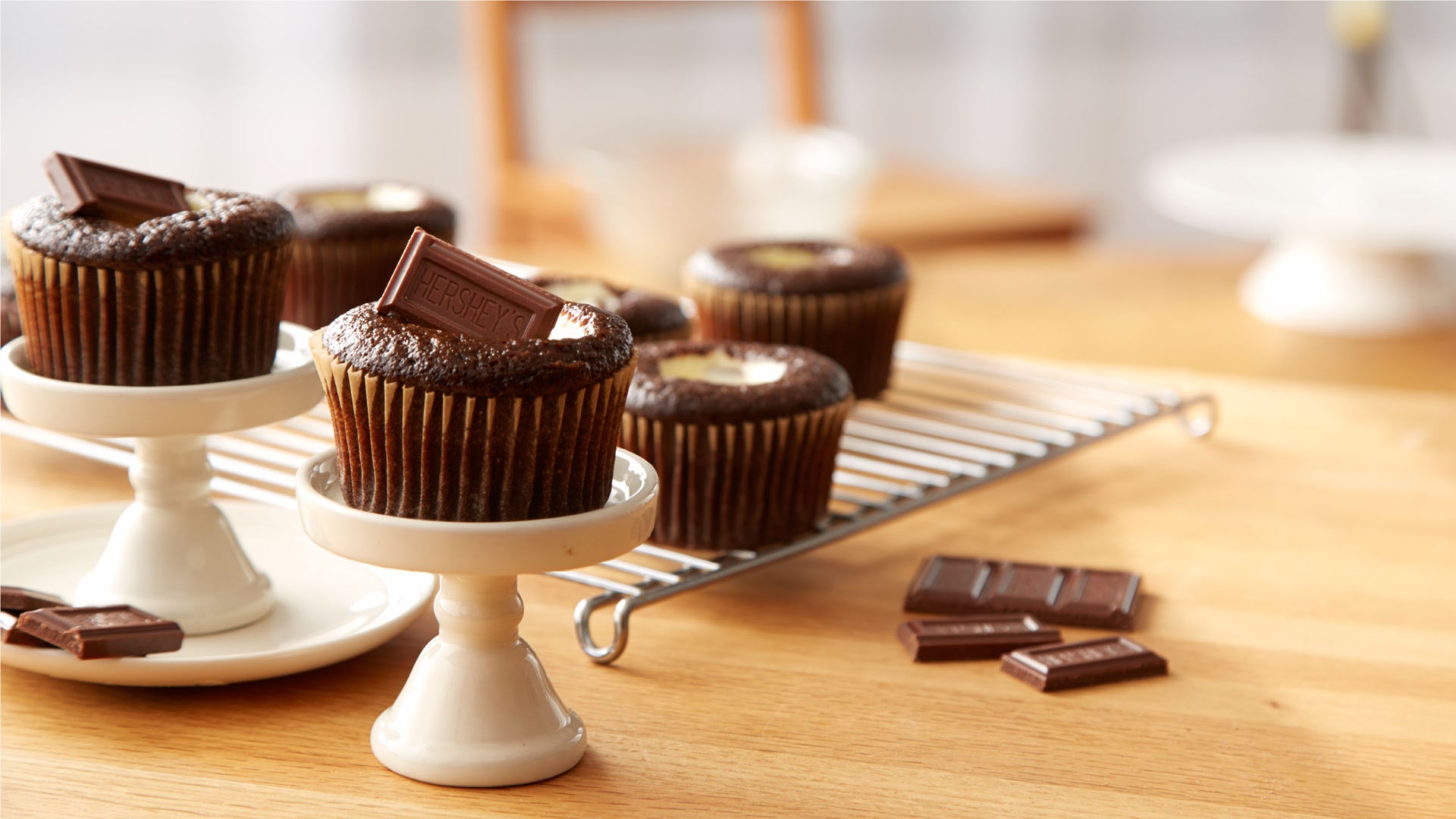 chocolate bar filled chocolate cupcakes