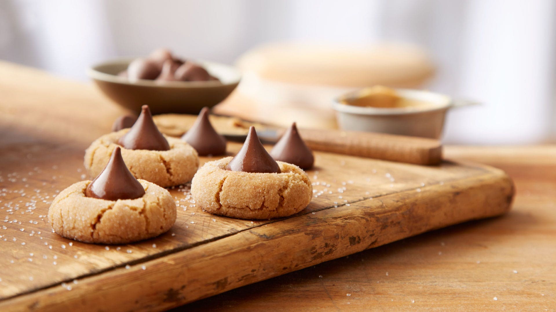 hersheys kisses candy chocolate peanut butter blossoms