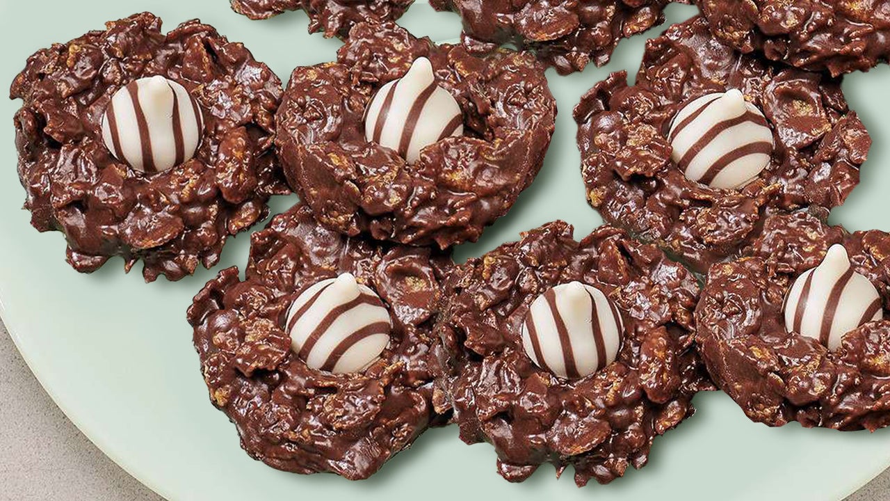 No-Bake Peanut Butter Blossoms