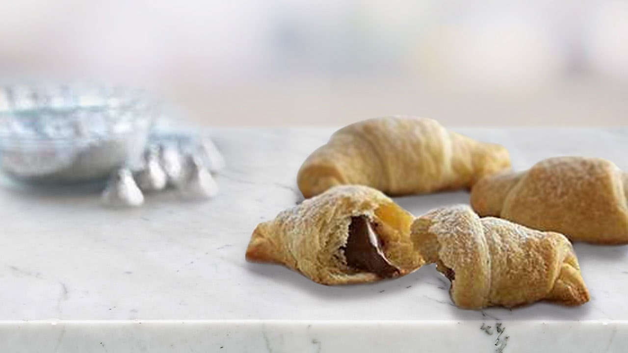 Image of HERSHEY'S HUGS KISSES Crescents