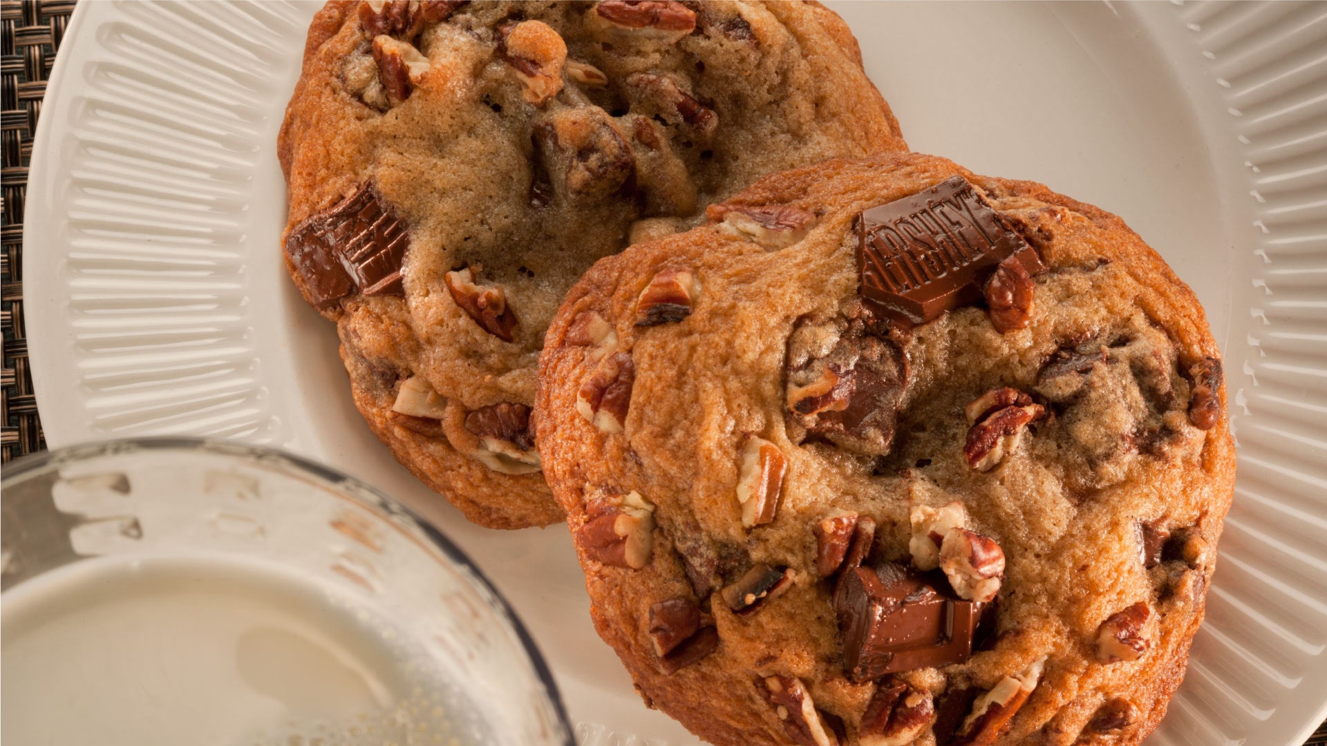 Image of Indulgent Bake Shop Chocolate Chunk Cookies