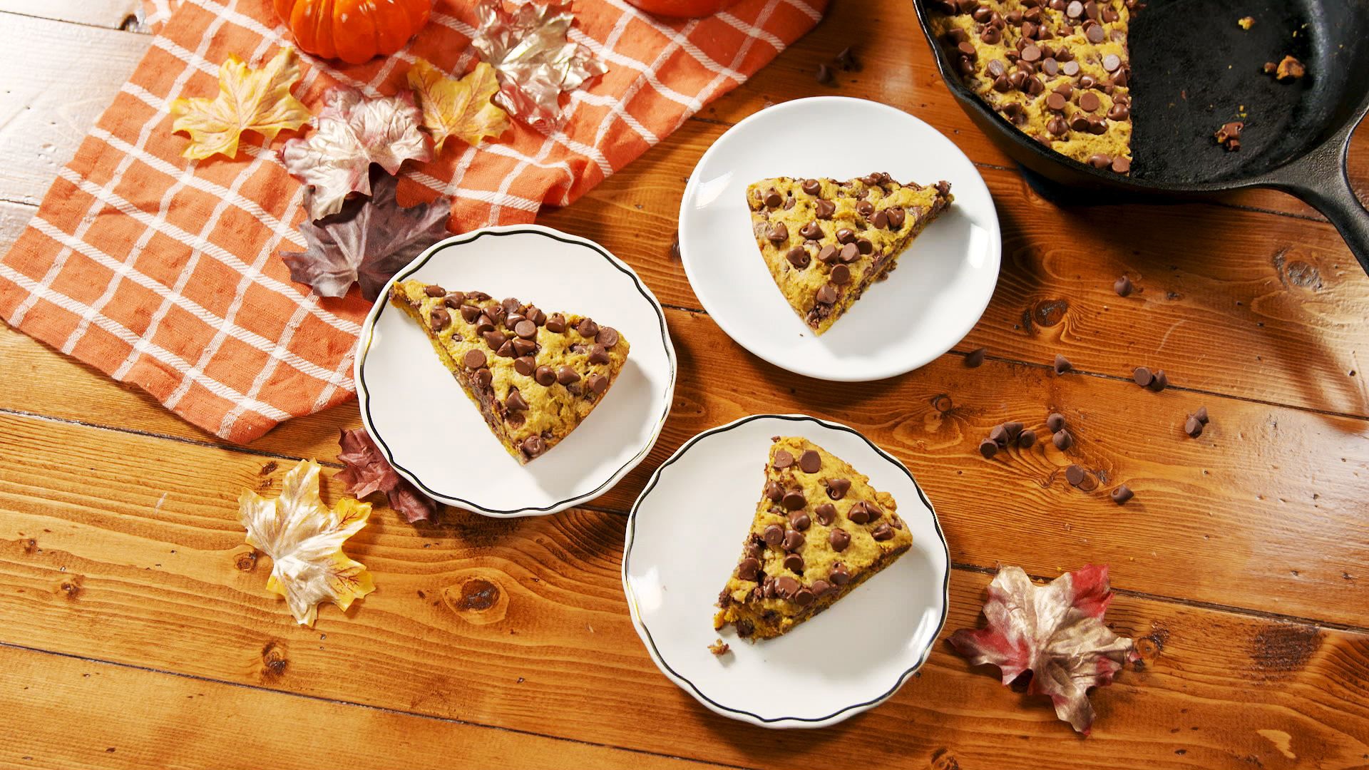 pumpkin chocolate chip skillet cookie