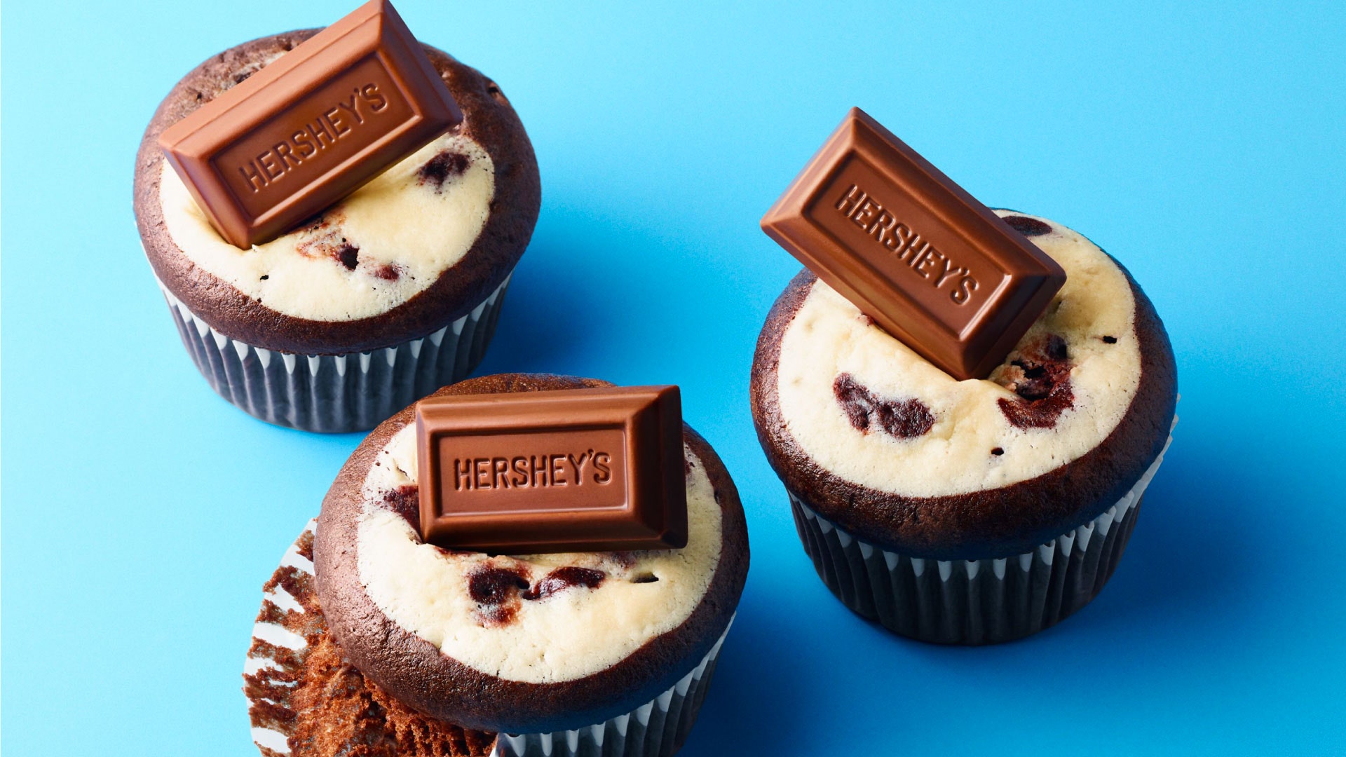 hersheys miniatures filled rich chocolate cupcakes