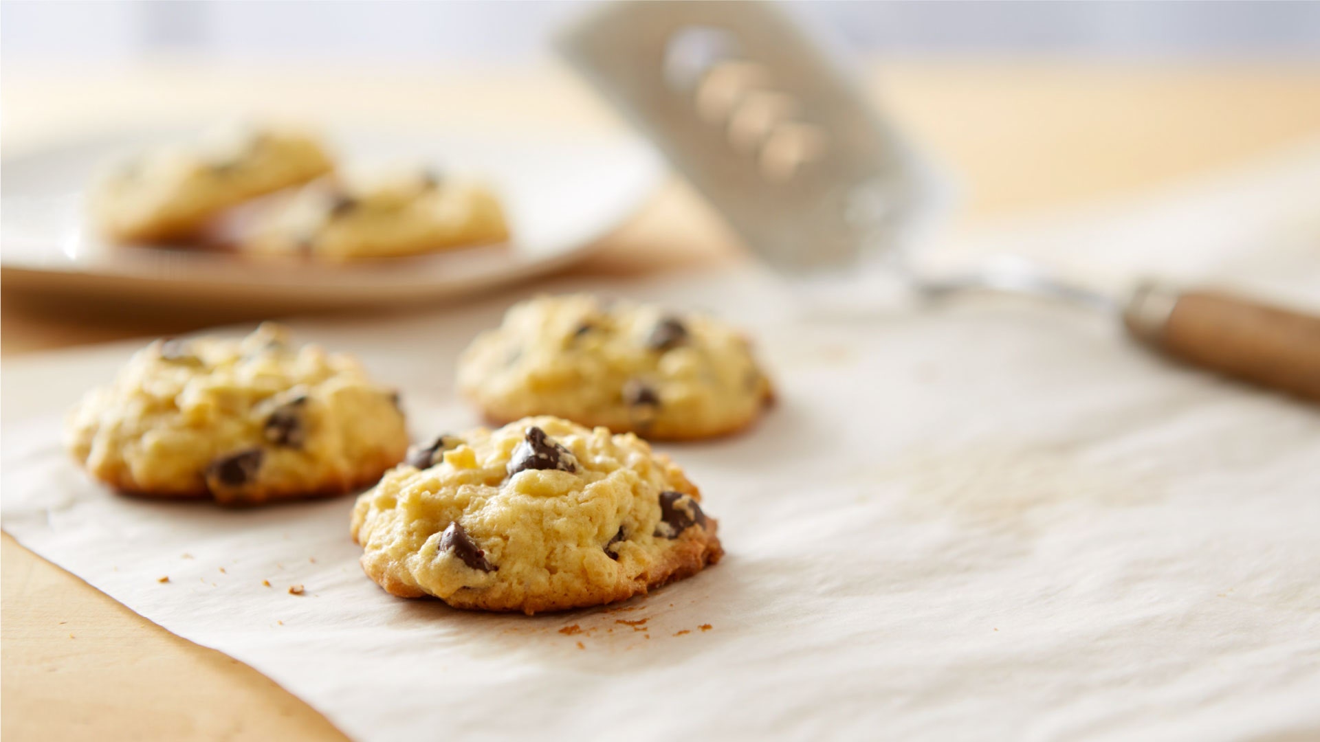 chocolate chip oatmeal cookies