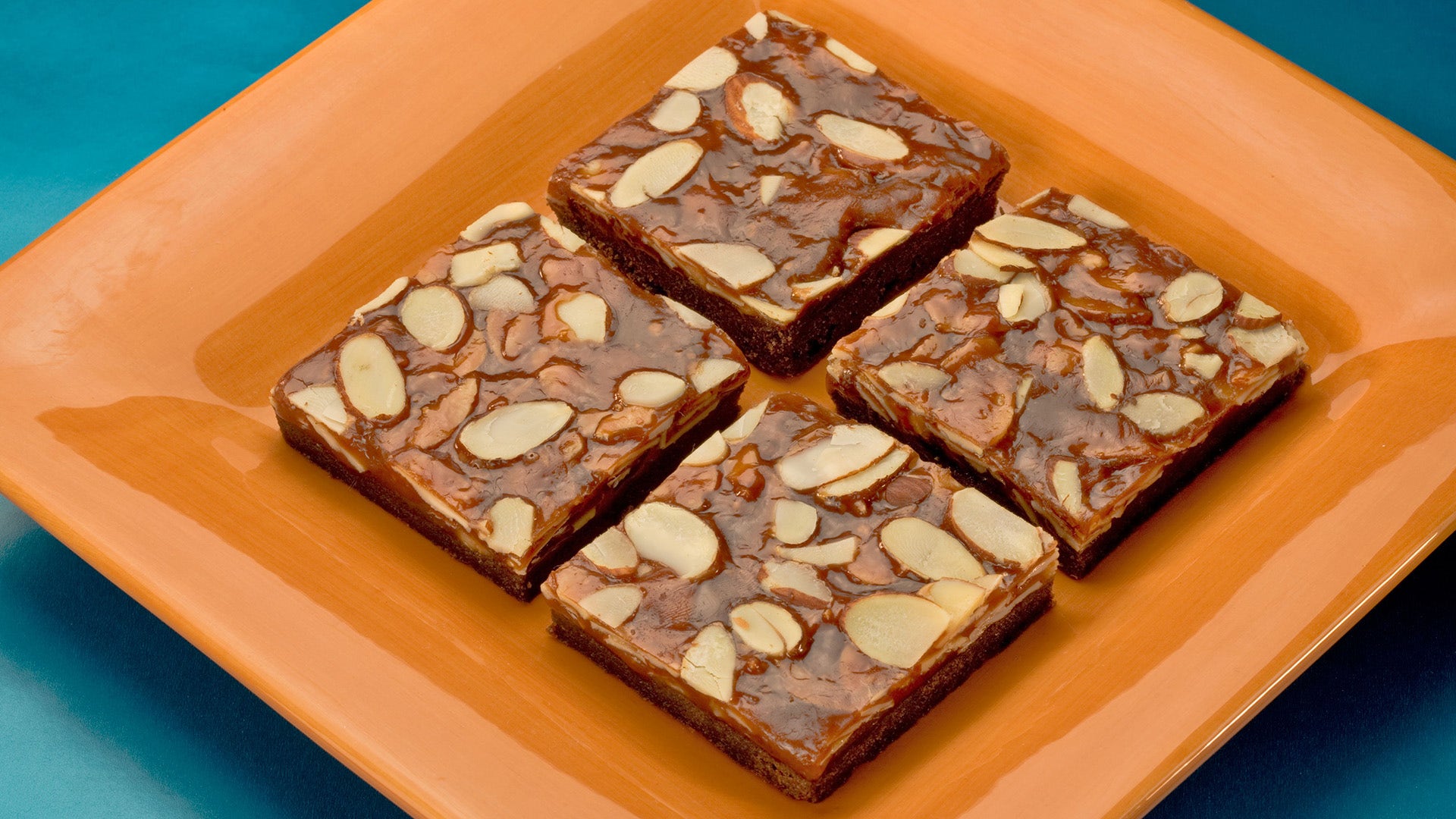 chewy chocolate almond bars