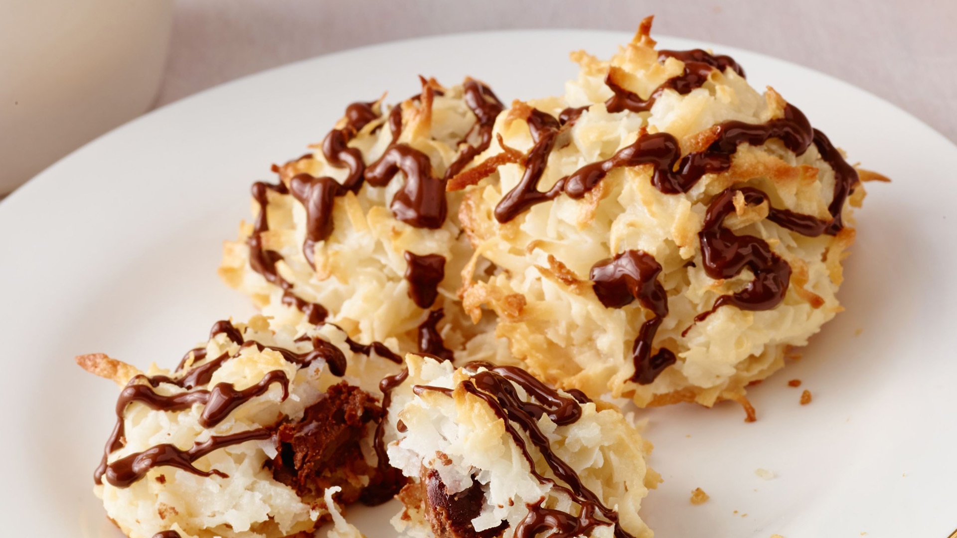 hersheys kisses chocolates stuffed coconut macaroons