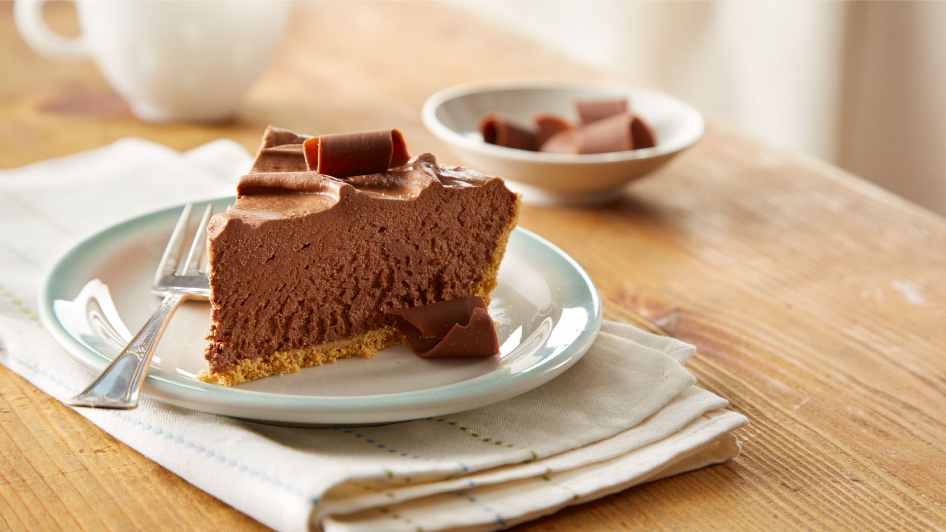 no-bake chocolate cheesecake