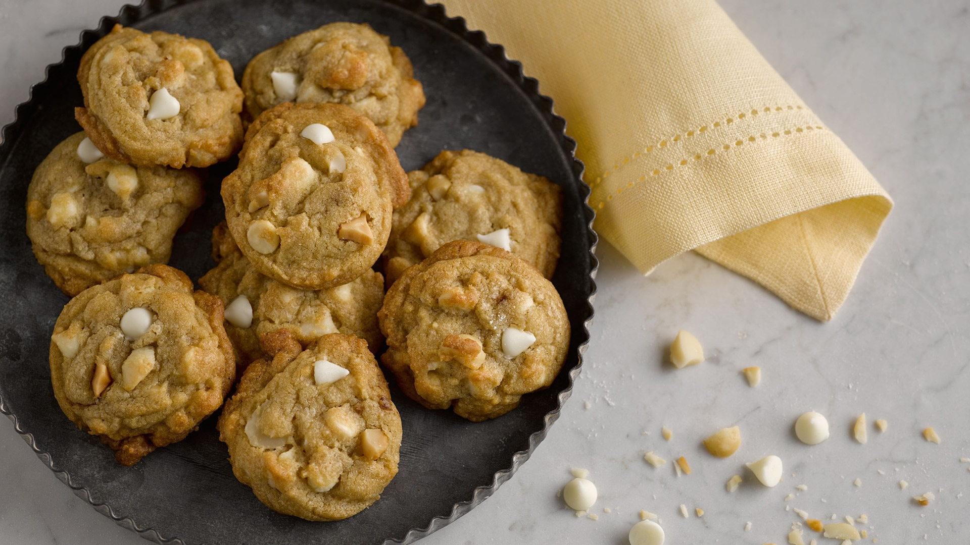 HERSHEY’S Premier White Creme Chips and Macadamia Pieces Cookies