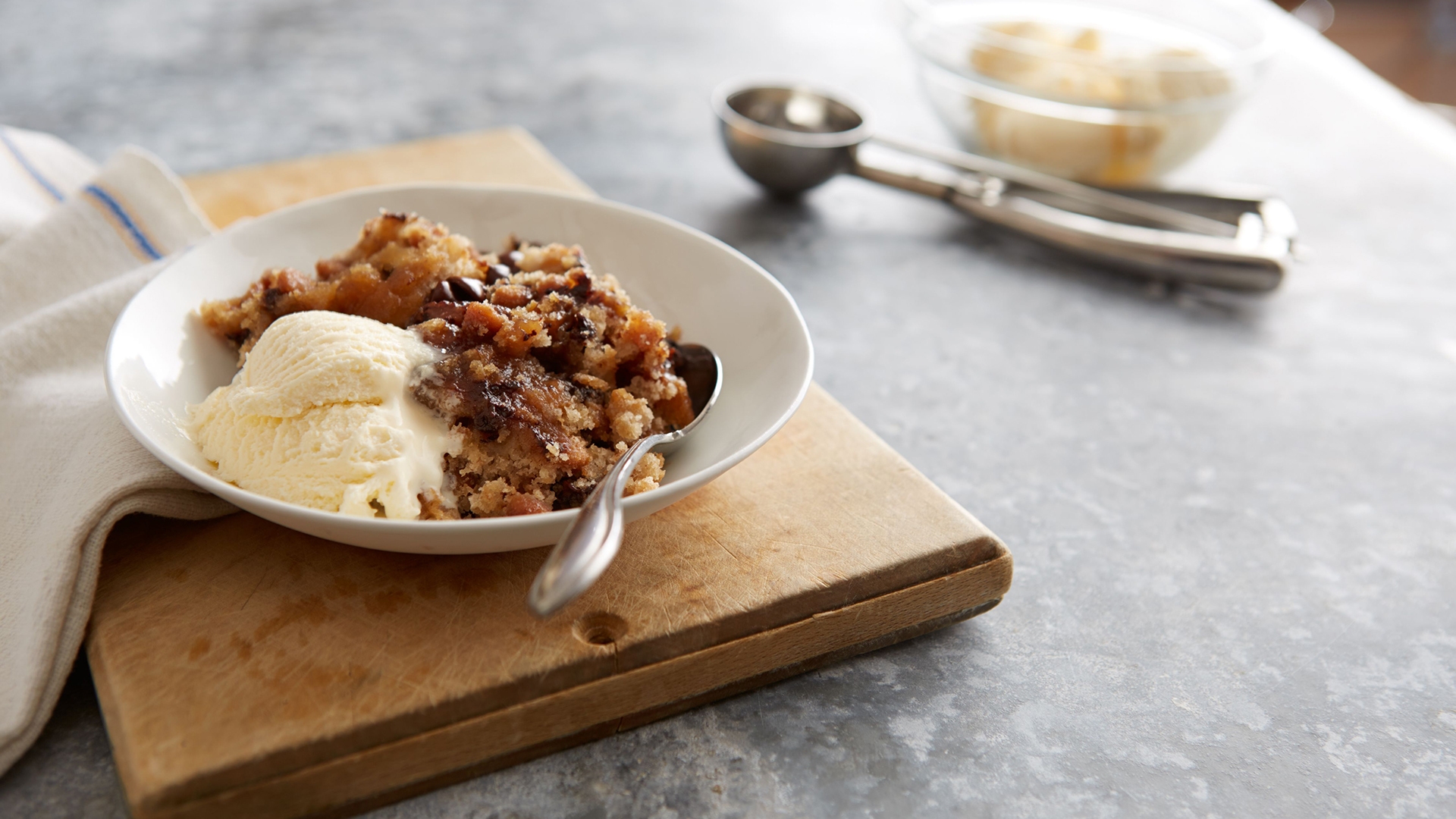 Chocolate Peanut Butter Pudding Cake