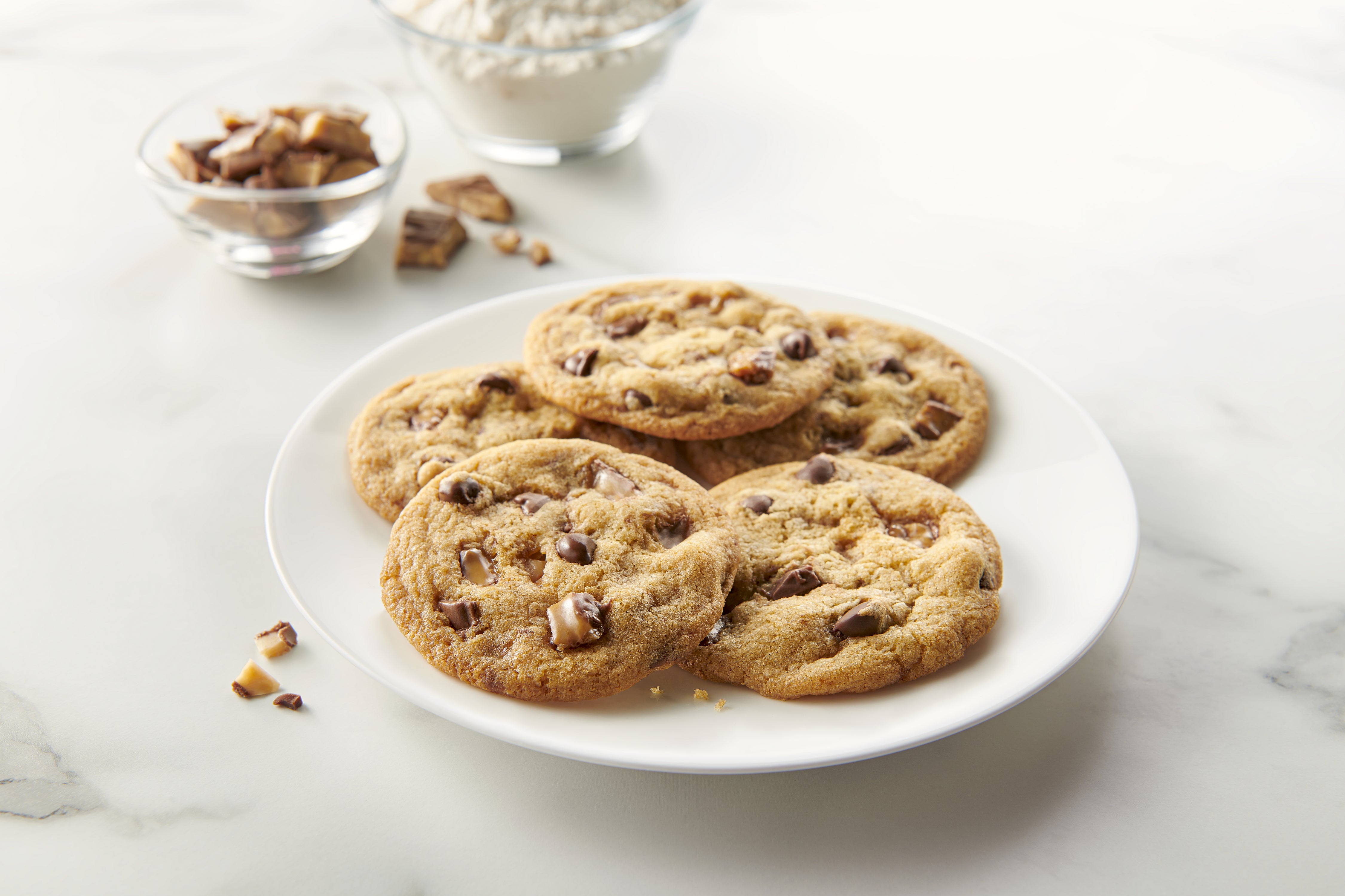 heath english toffee and chocolate chip cookies