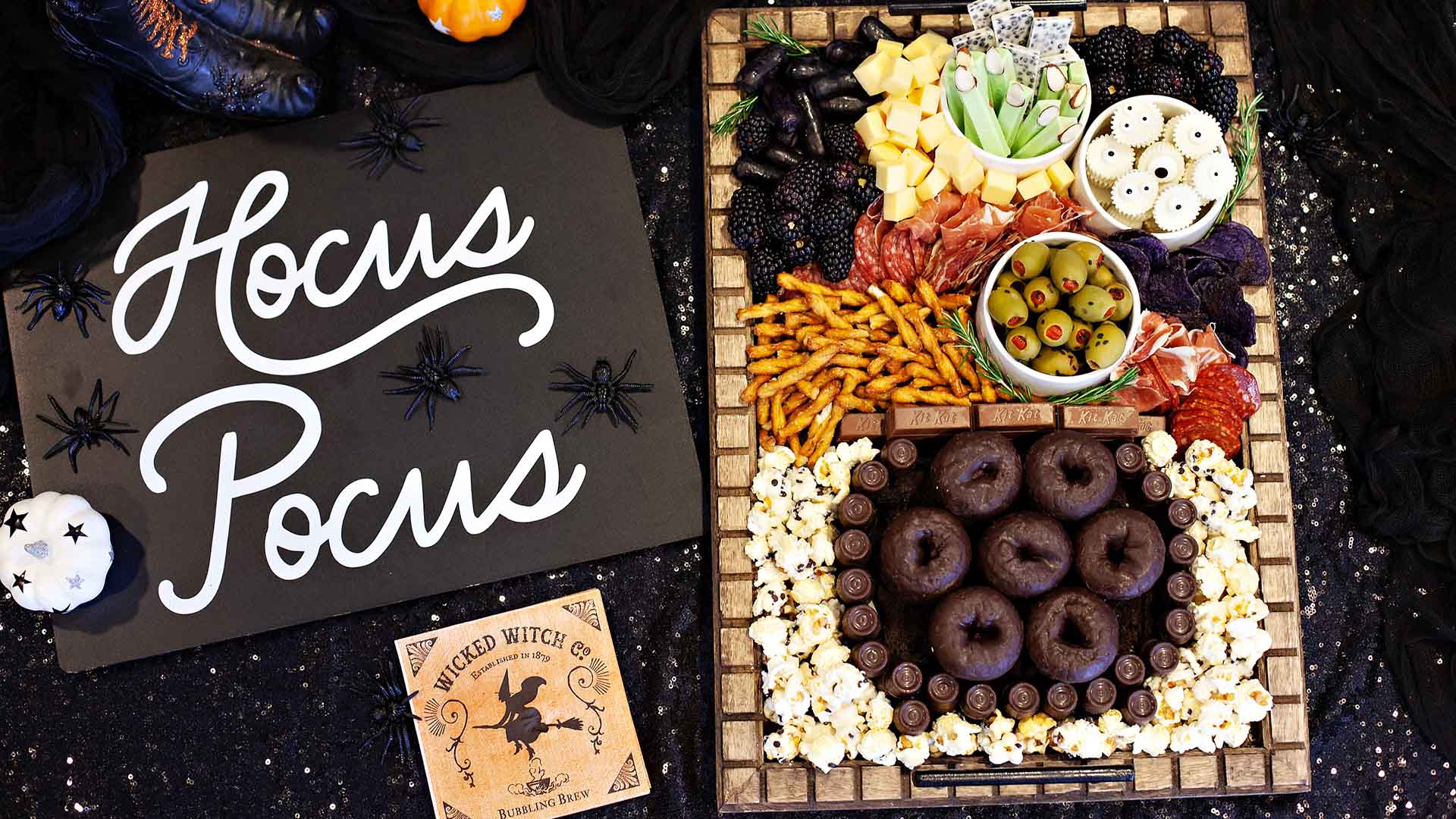 halloween candy charcuterie board recipe