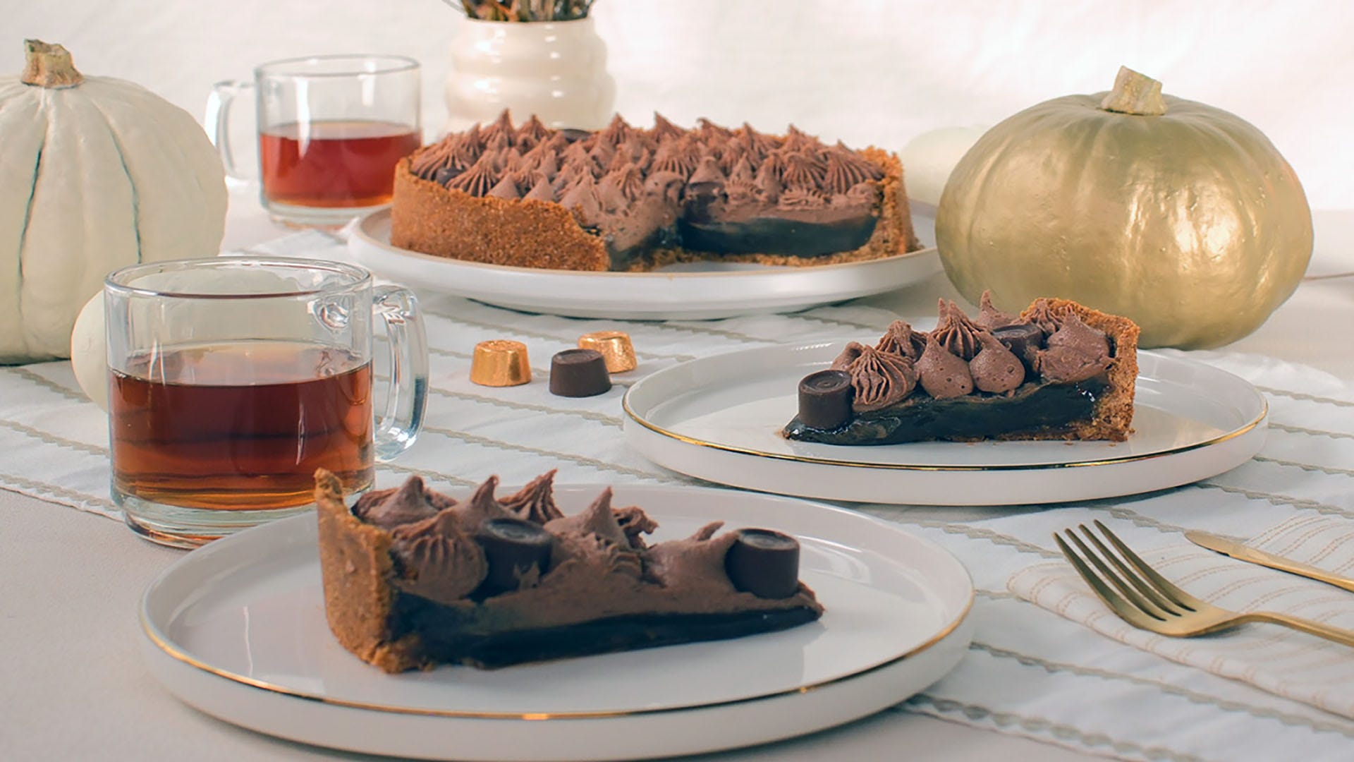 rolo caramel tart pieces on a holiday table