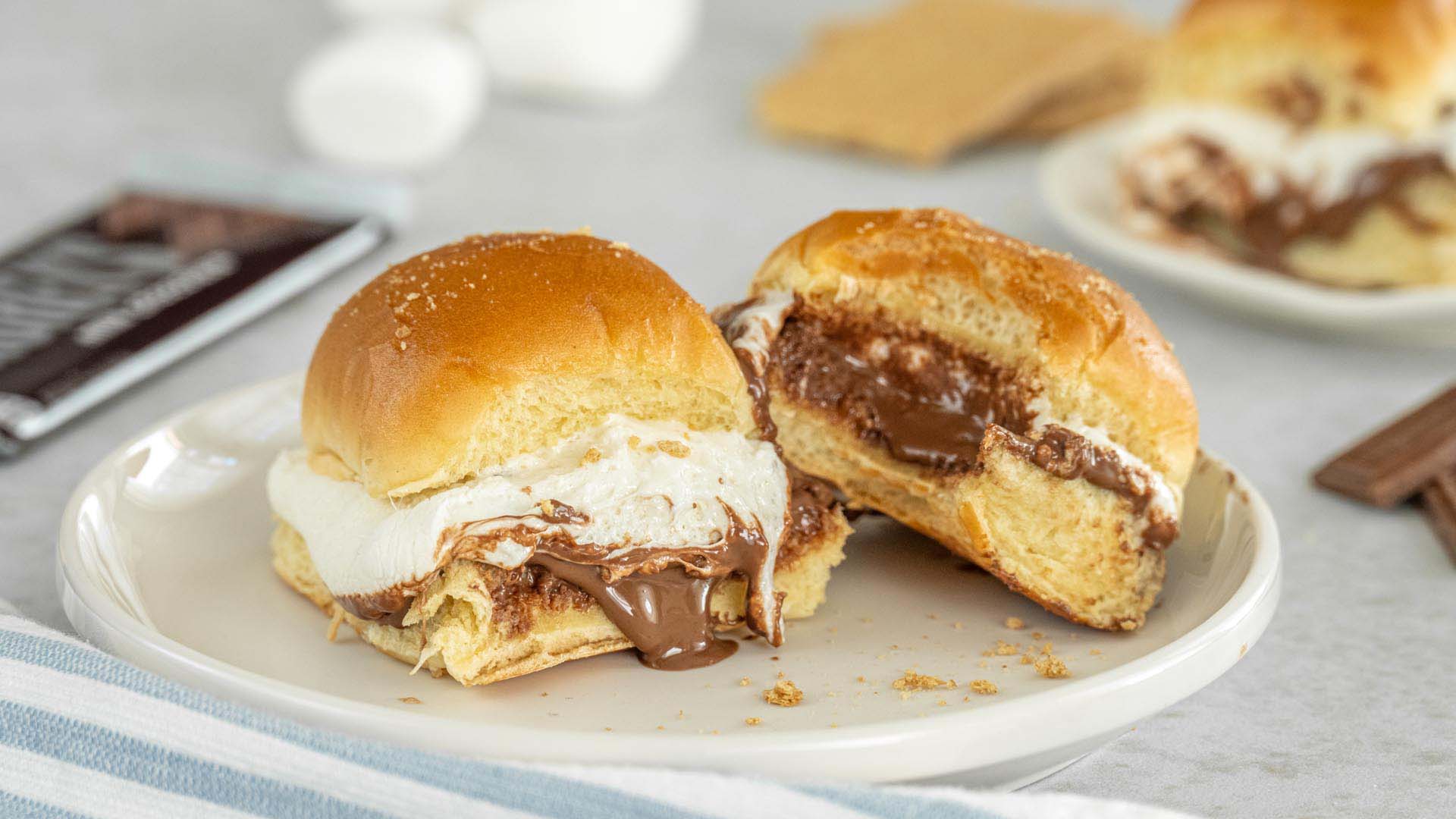pair of smores sliders on a serving plate