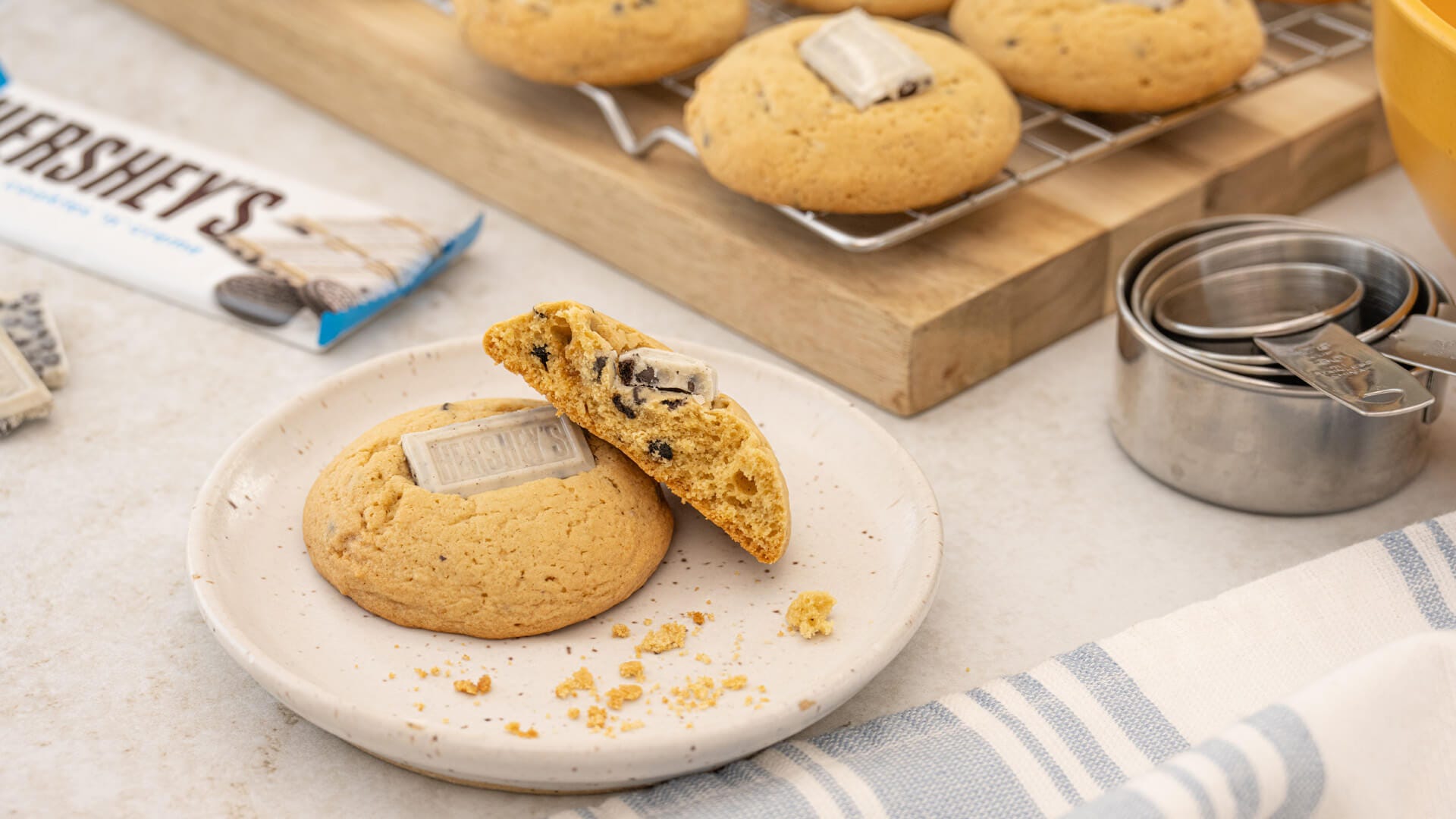 cross section of cookies n creme cookies