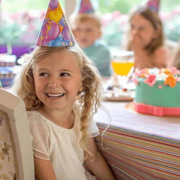 kids having birthday party at hershey's chocolate world