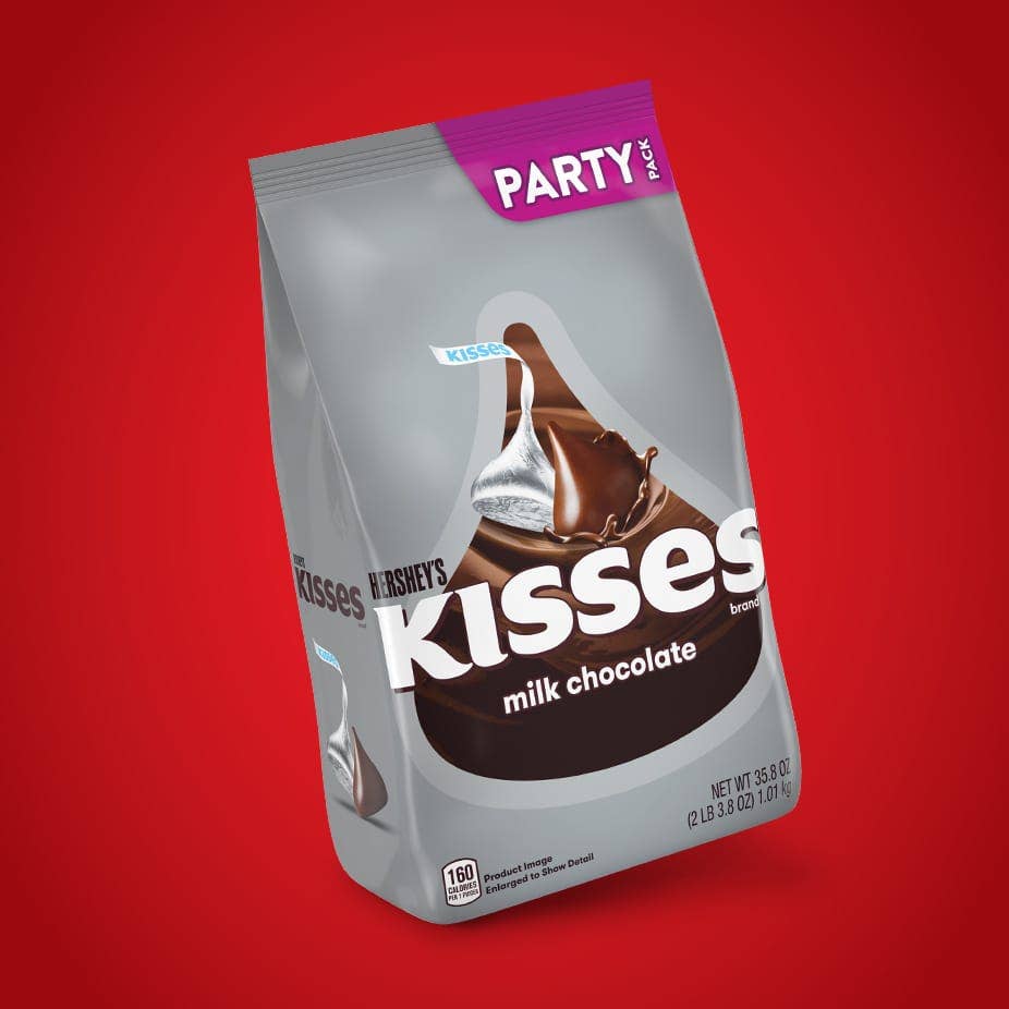 HERSHEY'S KISSES Milk Chocolate Candy, 35.8 oz bag