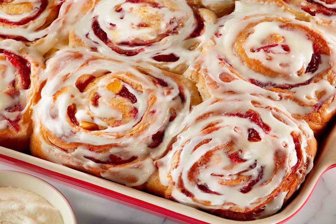 tray of freshly made hersheys cranberry cinnamon rolls