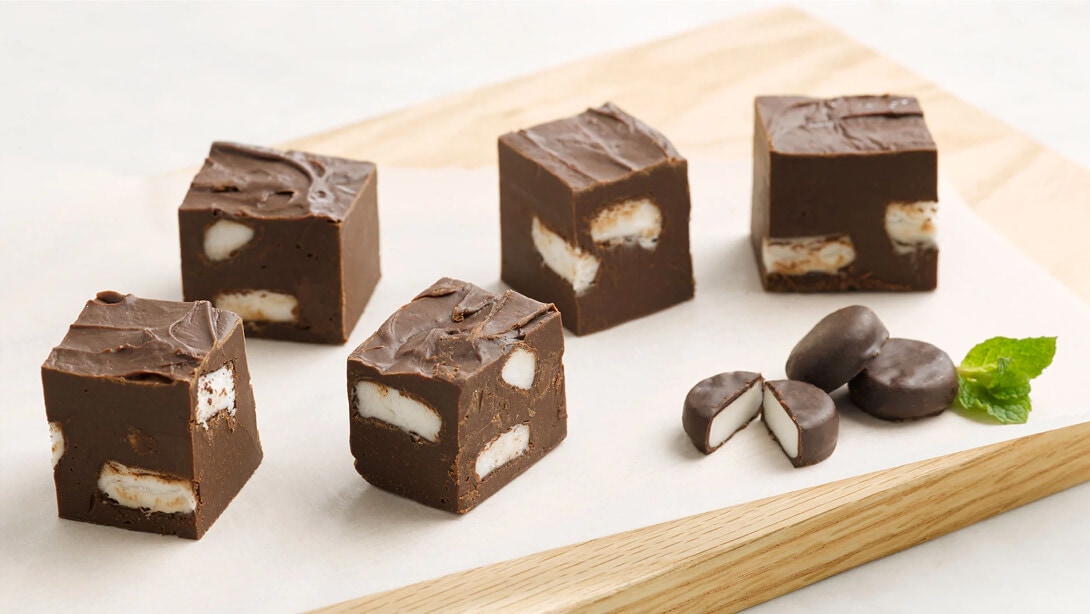 chocolate peppermint pattie fudge squares