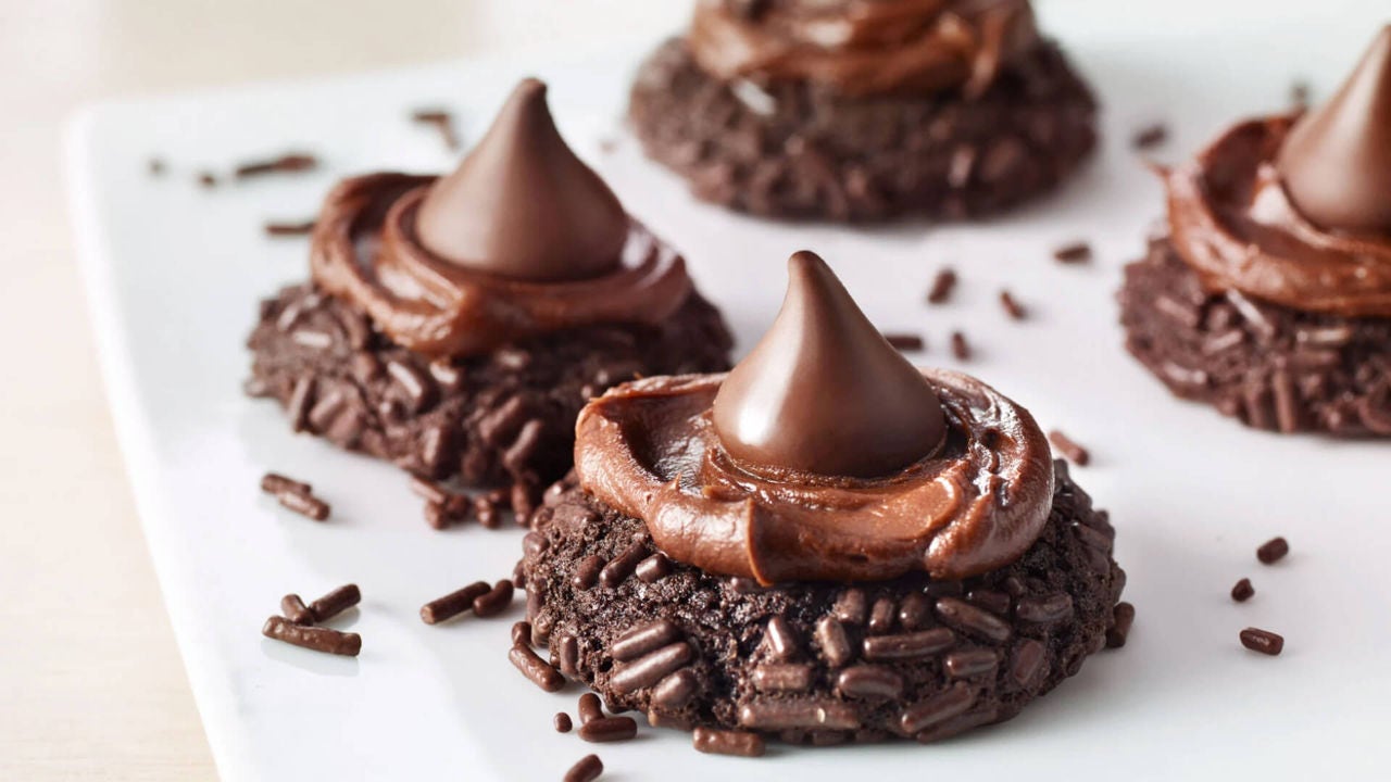 plate of triple chocolate blossoms