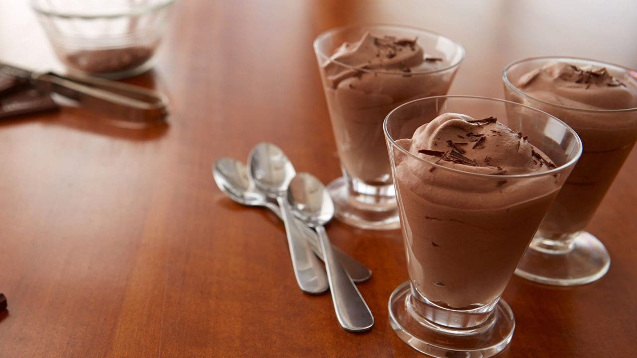 parfait glasses filled with hersheys classic chocolate mousse