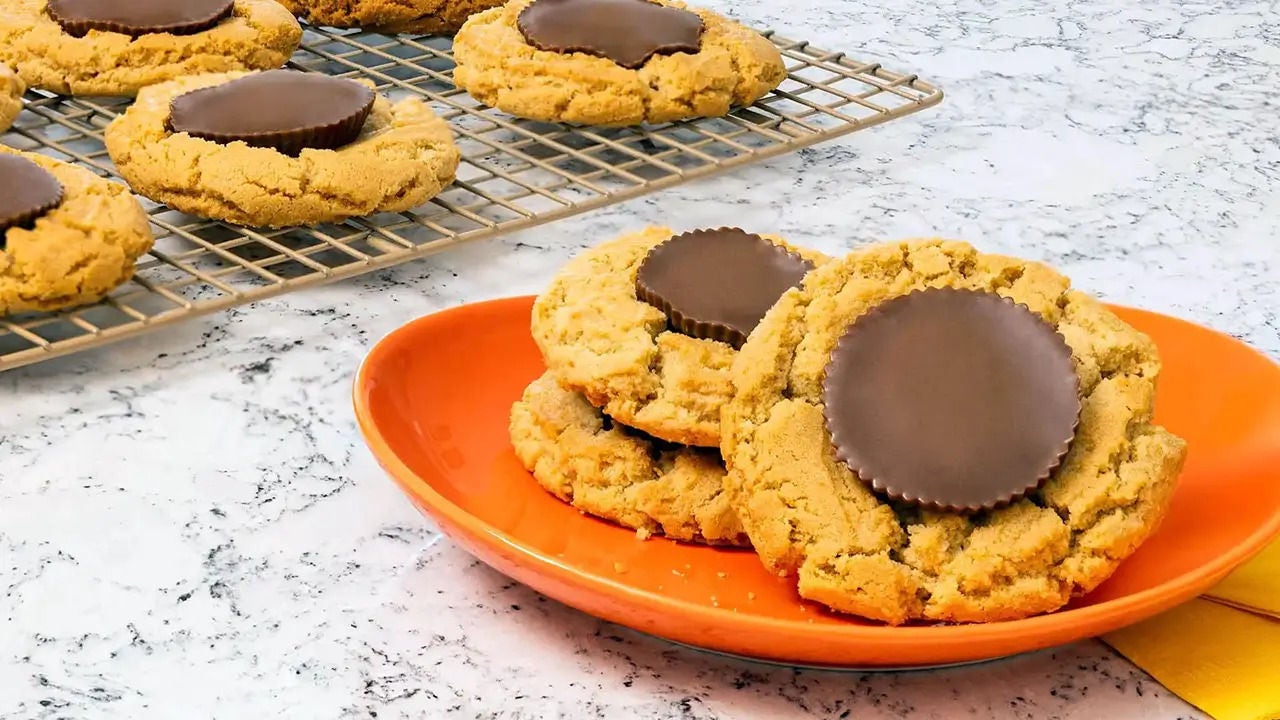 reeses peanut butter cup cookies