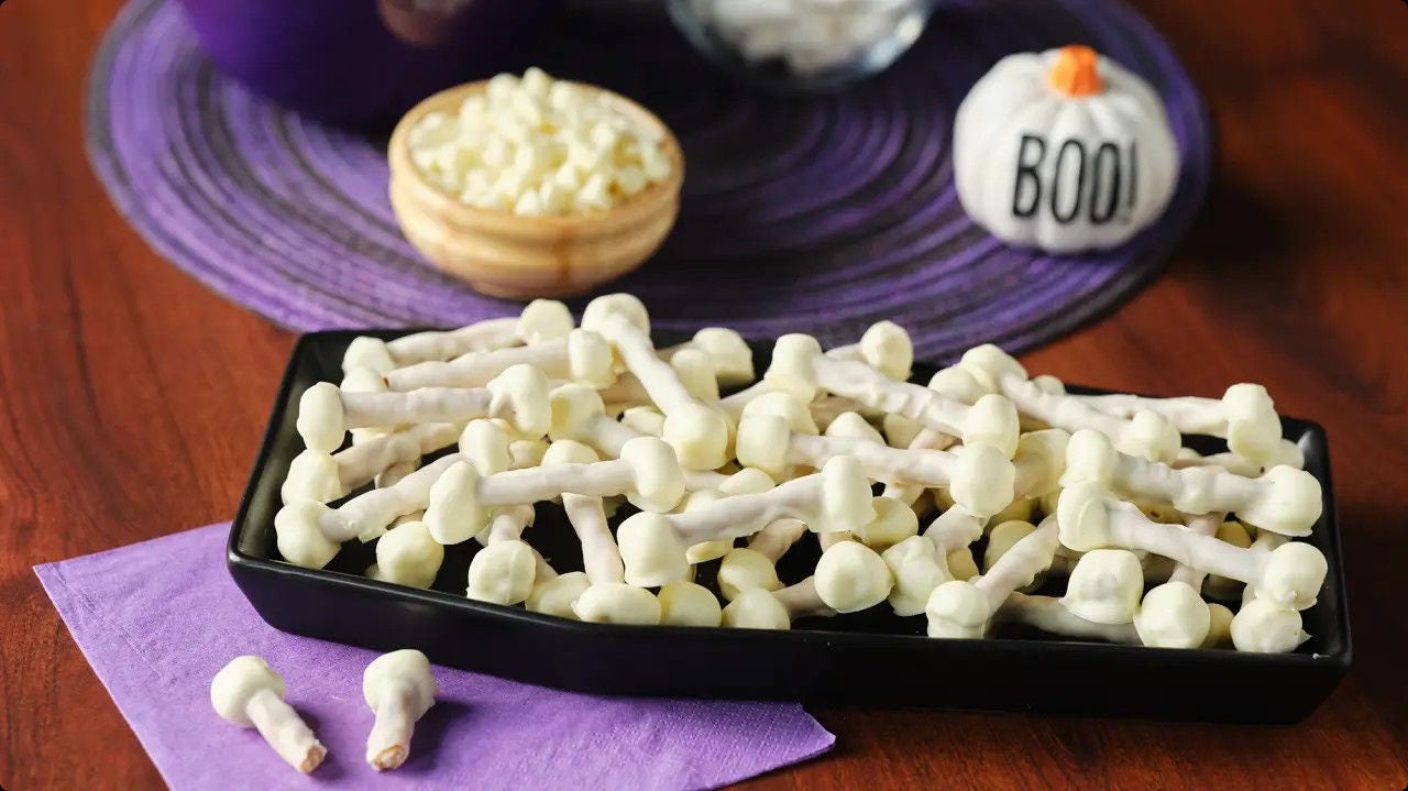dot's pretzel bones