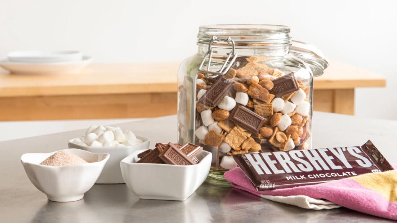 smores snack mix jar