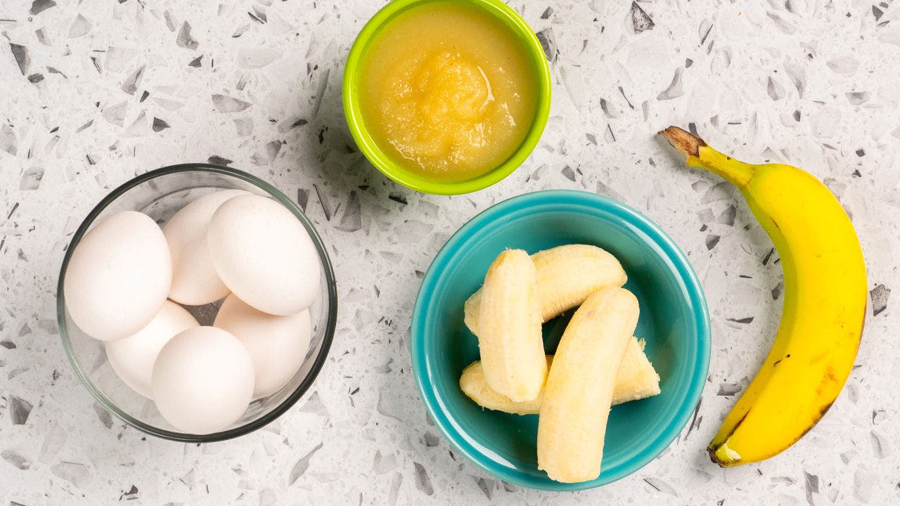 applesauce, bananas and eggs to be used for baking