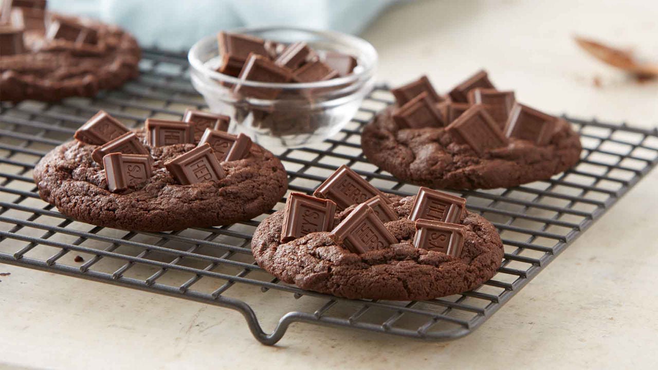 tray of hersheys bar cookies