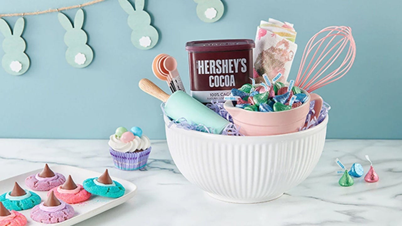 baking gift basket