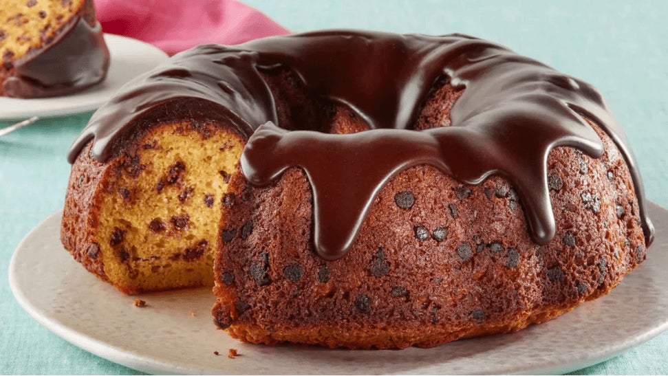 banana chip bundt cake